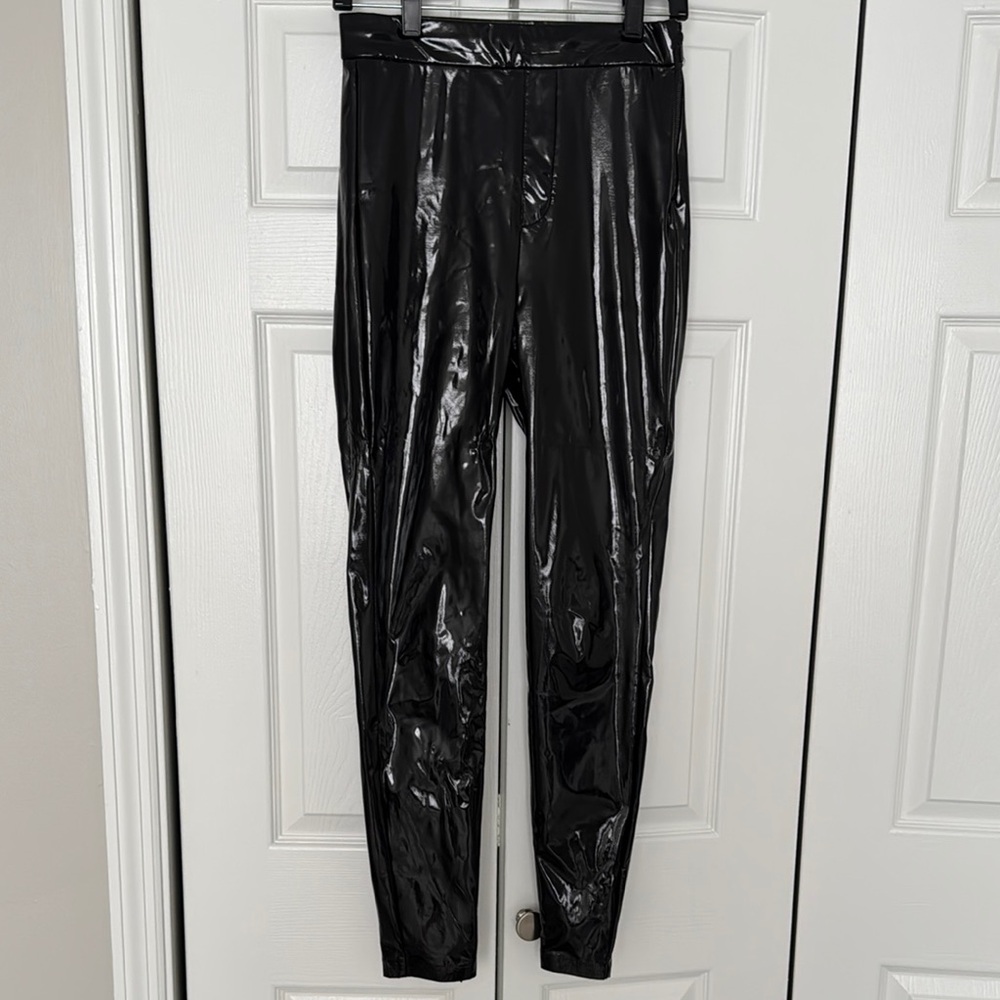 Zara Faux Patent Leather Shiny Black Leggings